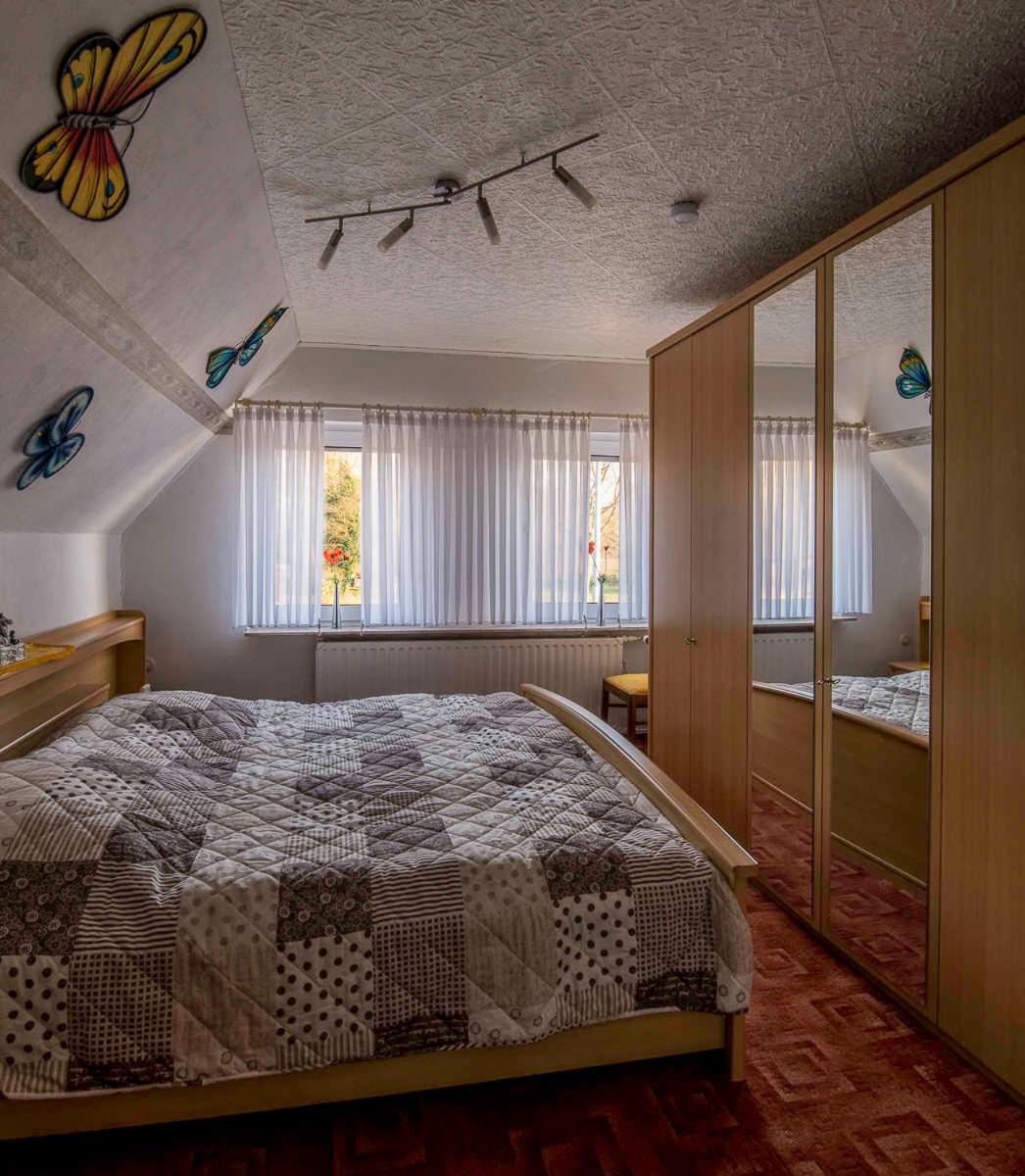 Ferienwohnung Schoon, 85042 Ostrhauderfehn Экстерьер фото